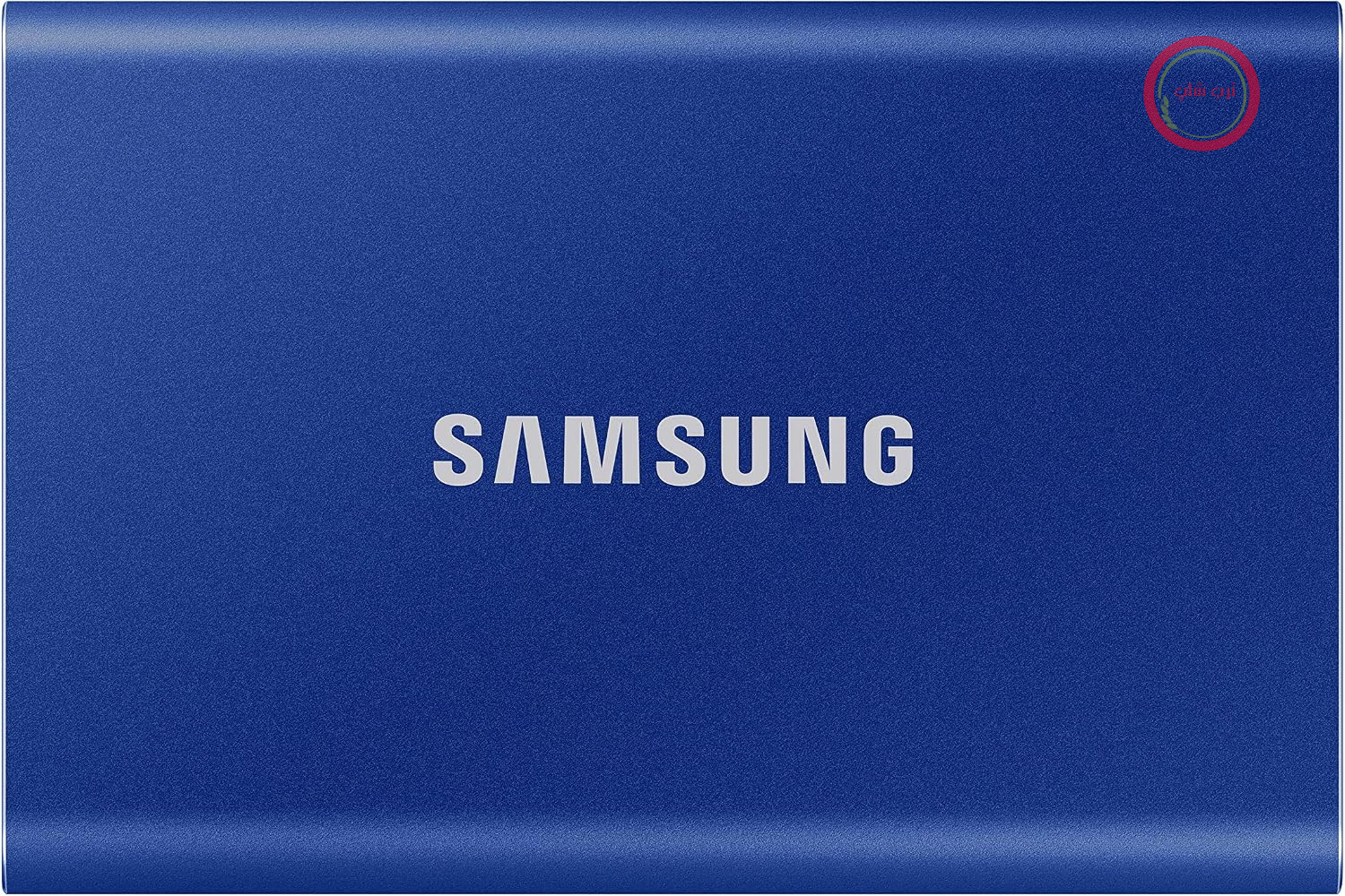 هارد SSD اکسترنال سامسونگ مدل T7، ظرفیت ۱ ترابایت، رابط USB 3.2 نسل دوم، سرعت خواندن ۱۰۵۰ مگابایت بر ثانیه، سرعت نوشتن ۱۰۰۰ مگابایت بر ثانیه، مناسب برای آیفون ۱۵ و جدیدتر، مک، کامپیوتر، گوشی هوشمند و کنسول بازی، رنگ آبی، مدل MU-PC1T0H/WW