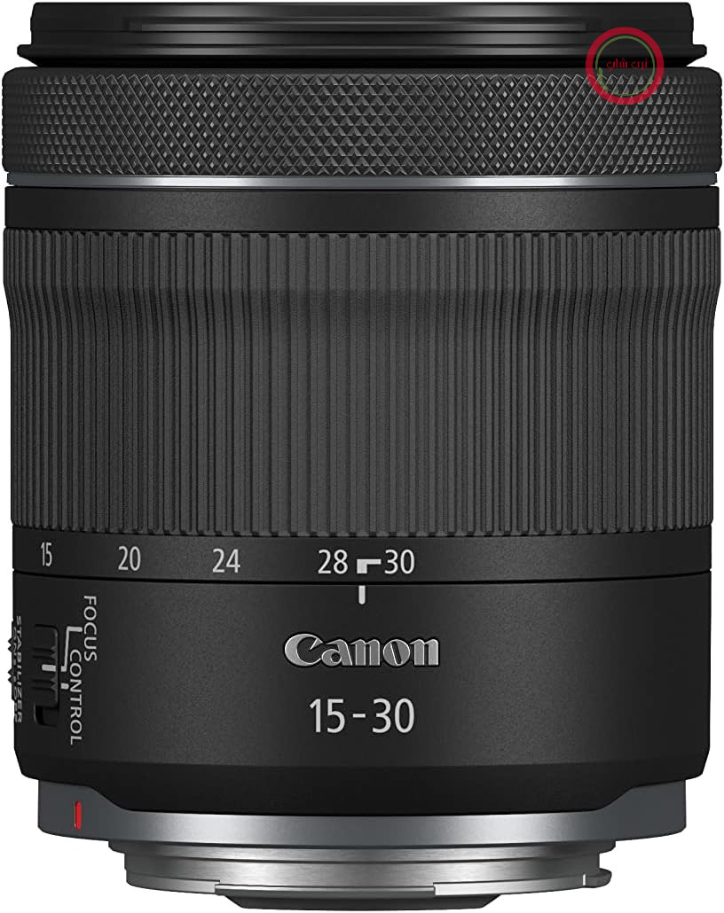 لنز دوربین کانن ژاپن  RF 15-30mm F4.5-6.3 از نوع STM است (زوم فوق عریض، لرزشگیر اپتیکال ۵.۵ استاپ، حالت ماکرو مرکزی، رزوه فیلتر ۶۷ میلی‌متری، سازگار با فیلتر داخلی تا ۷ استاپ) مشکی
