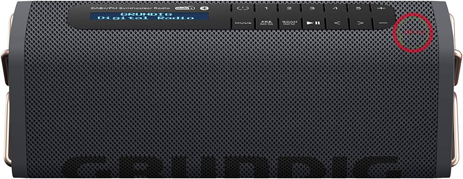 Grundig GBT Band Black - بلندگوی بلوتوث با DAB+ و رادیو FM، برد 30 متر، بیش از 8 ساعت پخش، باتری 3.7 ولت 2000 میلی آمپر ساعت، نسخه بلوتوث V5.0