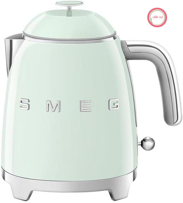 کتری برقی کوچک اسمگ Smeg مدل KLF05PGEU با ظرفیت 0.8 لیتر، فیلتر استیل ضد زنگ، کلید ایمنی خودکار، نشانگر سطح آب، پایه ضد لغزش و محفظه سیم داخلی، قدرت 1400 وات، رنگ سبز پاستلی